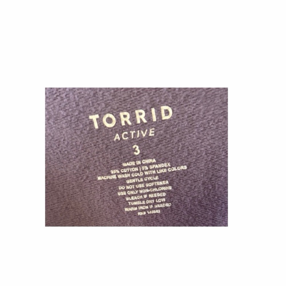 Torrid‎ Active French Terry Purple Tie Dye Sweatshirt - Picture 5 of 7